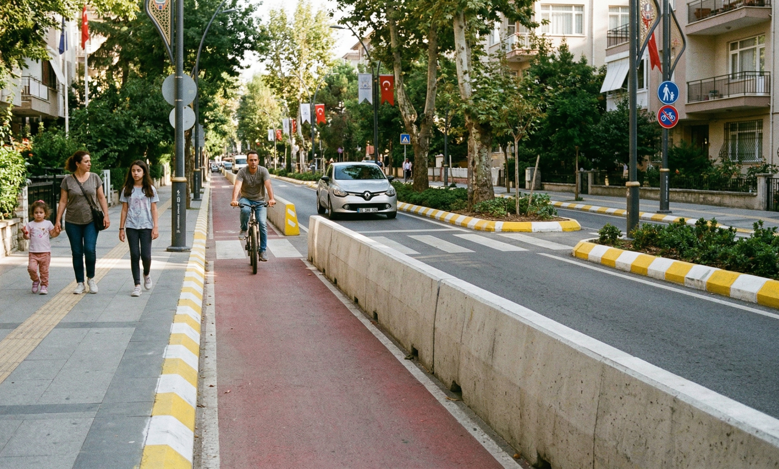 Trafik Sakinleştirmede Yüksek Beton Bordürlerin Rolü As-ton